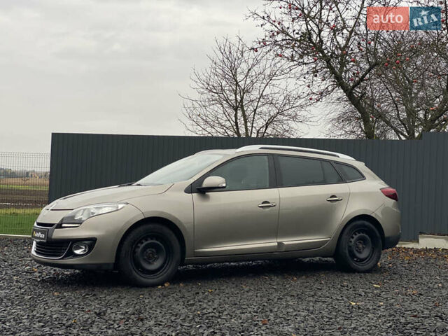 Коричневий Рено Меган, об'ємом двигуна 1.46 л та пробігом 314 тис. км за 8300 $, фото 27 на Automoto.ua