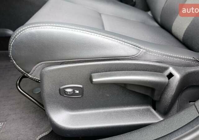 Коричневый Рено Меган, объемом двигателя 1.6 л и пробегом 274 тыс. км за 8700 $, фото 56 на Automoto.ua