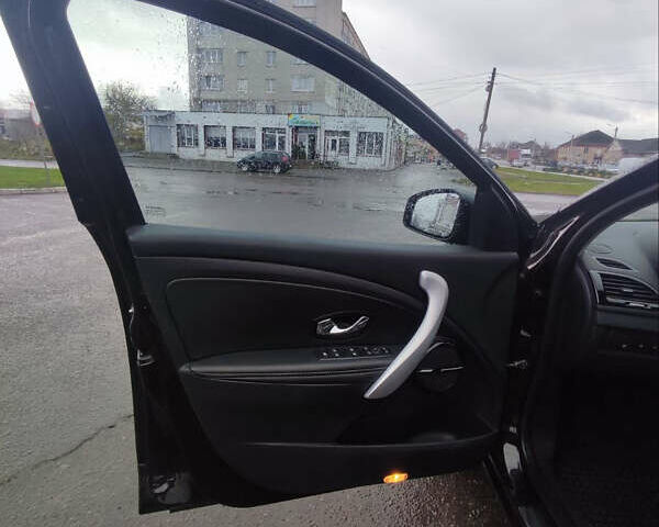 Коричневый Рено Меган, объемом двигателя 1.5 л и пробегом 287 тыс. км за 9100 $, фото 7 на Automoto.ua