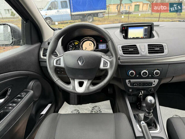 Коричневый Рено Меган, объемом двигателя 1.5 л и пробегом 233 тыс. км за 7800 $, фото 15 на Automoto.ua