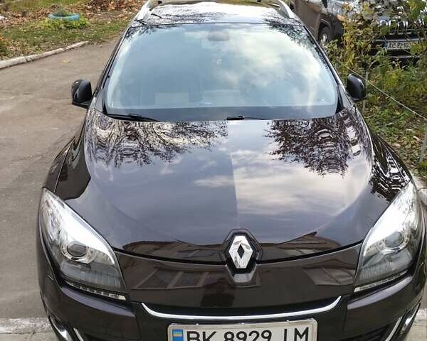 Коричневый Рено Меган, объемом двигателя 1.5 л и пробегом 239 тыс. км за 9000 $, фото 9 на Automoto.ua