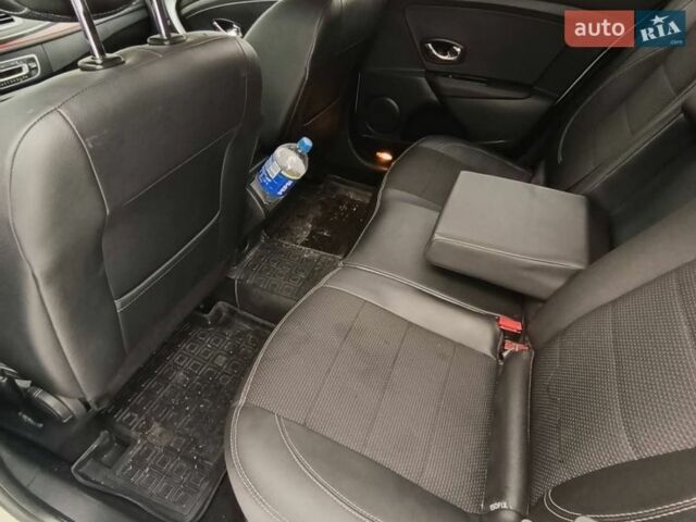 Коричневий Рено Меган, об'ємом двигуна 1.46 л та пробігом 217 тис. км за 8200 $, фото 19 на Automoto.ua