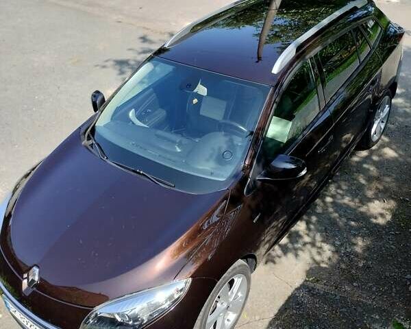 Коричневый Рено Меган, объемом двигателя 1.5 л и пробегом 239 тыс. км за 9000 $, фото 17 на Automoto.ua