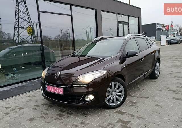 Коричневый Рено Меган, объемом двигателя 1.6 л и пробегом 274 тыс. км за 8700 $, фото 1 на Automoto.ua