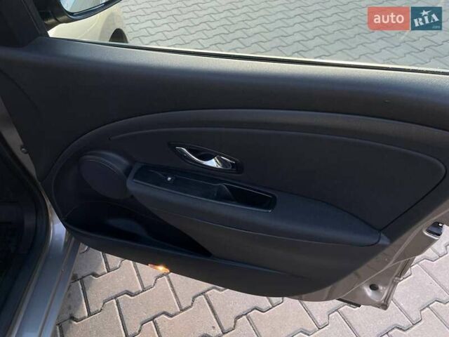 Рено Меган 2012 в Луцке на Automoto.ua Коричневый Рено Меган, объемом двигателя 1.46 л и пробегом 260 тыс. км за 7200 $, фото 26 на Automoto.ua