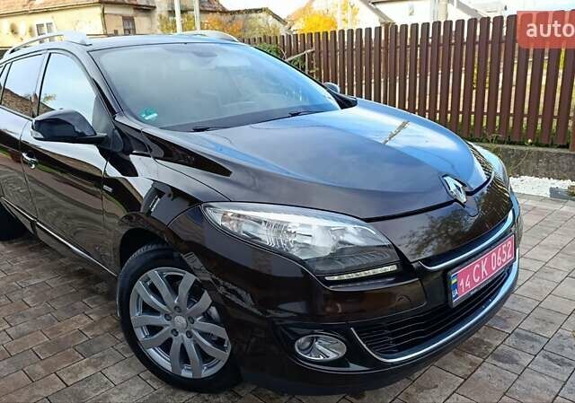 Коричневый Рено Меган, объемом двигателя 1.6 л и пробегом 229 тыс. км за 8700 $, фото 29 на Automoto.ua