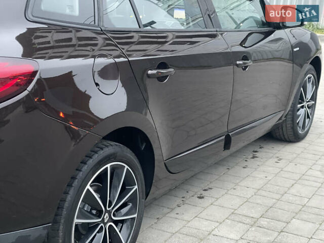 Коричневый Рено Меган, объемом двигателя 1.5 л и пробегом 197 тыс. км за 9200 $, фото 9 на Automoto.ua