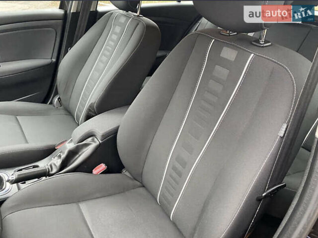 Коричневый Рено Меган, объемом двигателя 1.5 л и пробегом 225 тыс. км за 7200 $, фото 10 на Automoto.ua