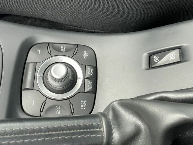 Коричневый Рено Меган, объемом двигателя 1.5 л и пробегом 311 тыс. км за 8200 $, фото 7 на Automoto.ua