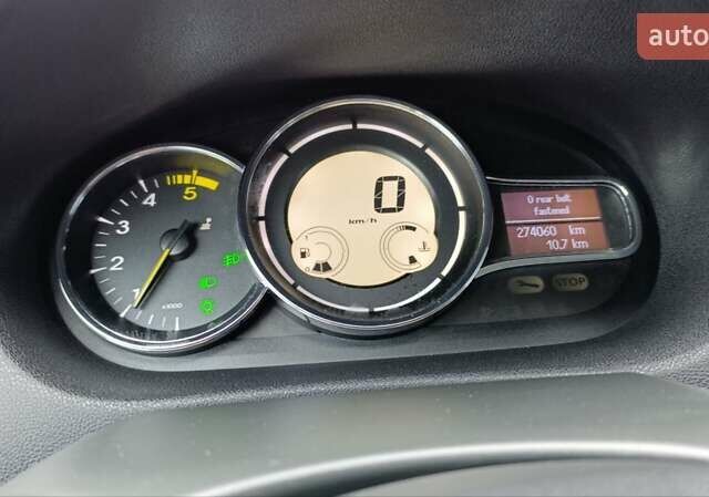 Коричневый Рено Меган, объемом двигателя 1.6 л и пробегом 274 тыс. км за 8700 $, фото 51 на Automoto.ua