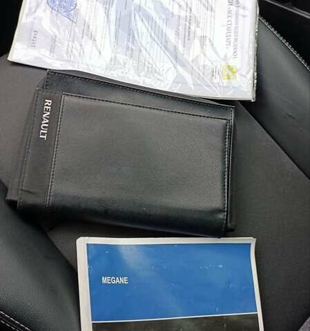 Коричневый Рено Меган, объемом двигателя 1.6 л и пробегом 274 тыс. км за 8700 $, фото 90 на Automoto.ua