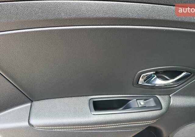 Коричневый Рено Меган, объемом двигателя 1.6 л и пробегом 229 тыс. км за 8700 $, фото 69 на Automoto.ua