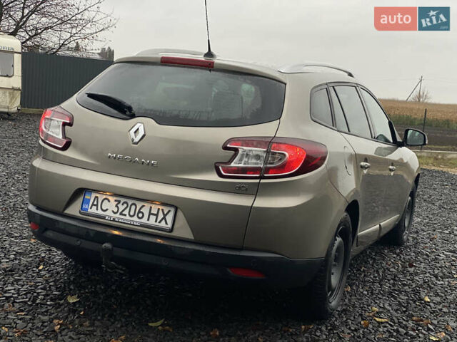 Коричневий Рено Меган, об'ємом двигуна 1.46 л та пробігом 314 тис. км за 8300 $, фото 33 на Automoto.ua