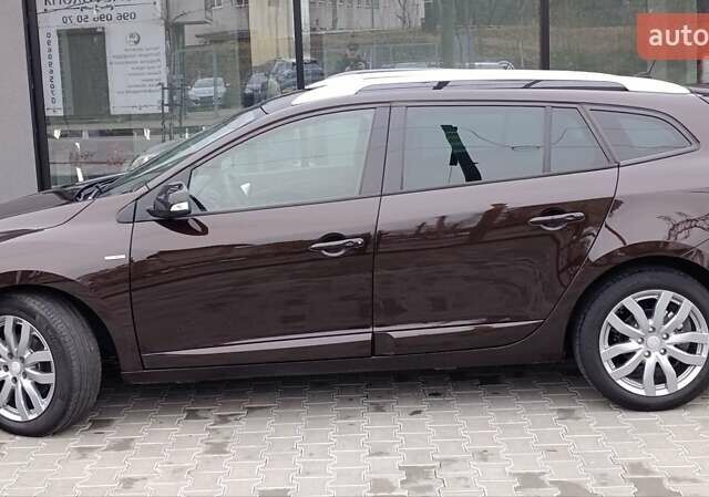 Коричневый Рено Меган, объемом двигателя 1.6 л и пробегом 274 тыс. км за 8700 $, фото 4 на Automoto.ua