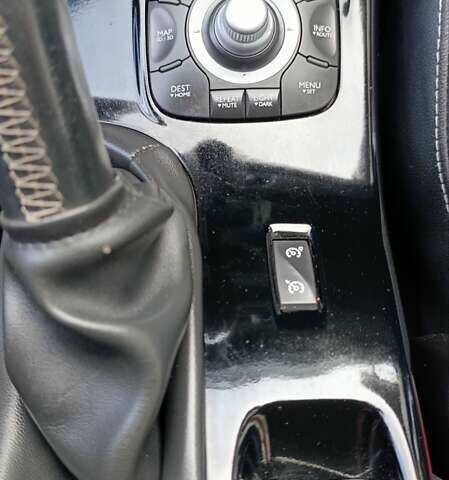 Коричневый Рено Меган, объемом двигателя 1.6 л и пробегом 229 тыс. км за 8700 $, фото 52 на Automoto.ua