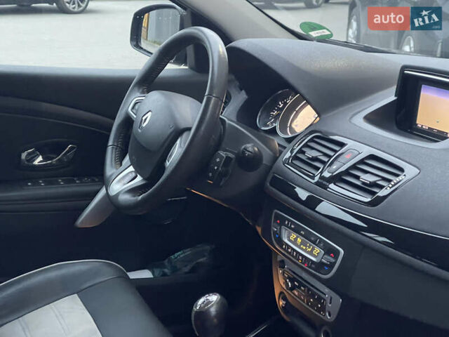 Коричневый Рено Меган, объемом двигателя 1.5 л и пробегом 197 тыс. км за 9200 $, фото 34 на Automoto.ua
