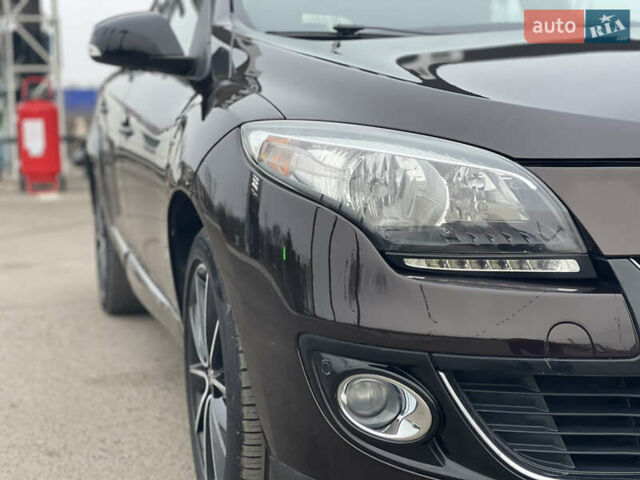 Коричневый Рено Меган, объемом двигателя 1.5 л и пробегом 197 тыс. км за 8950 $, фото 15 на Automoto.ua