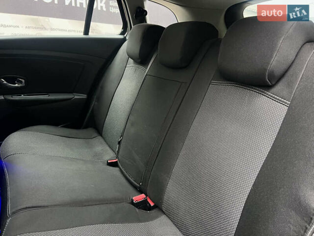 Коричневий Рено Меган, об'ємом двигуна 1.46 л та пробігом 380 тис. км за 6700 $, фото 20 на Automoto.ua