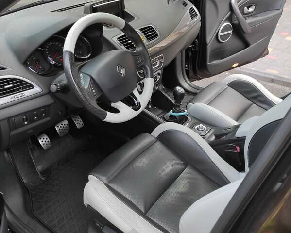 Коричневий Рено Меган, об'ємом двигуна 1.46 л та пробігом 280 тис. км за 8700 $, фото 3 на Automoto.ua