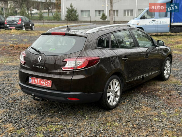 Коричневый Рено Меган, объемом двигателя 1.5 л и пробегом 233 тыс. км за 7800 $, фото 9 на Automoto.ua