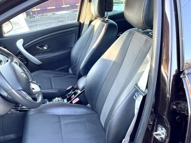 Коричневый Рено Меган, объемом двигателя 1.5 л и пробегом 244 тыс. км за 8600 $, фото 13 на Automoto.ua