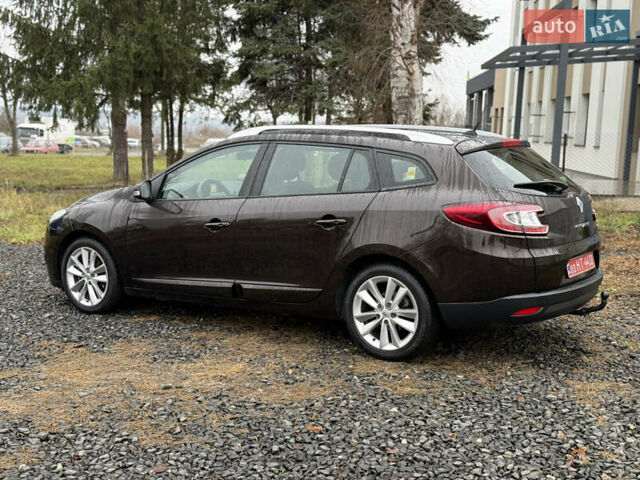 Коричневый Рено Меган, объемом двигателя 1.5 л и пробегом 233 тыс. км за 7800 $, фото 8 на Automoto.ua
