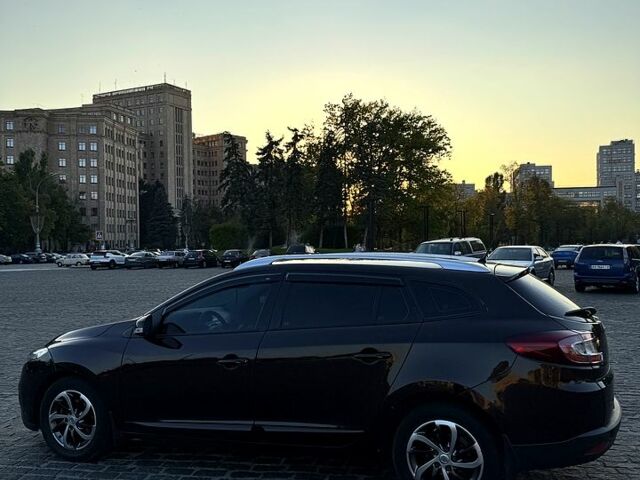 Коричневый Рено Меган, объемом двигателя 1.5 л и пробегом 229 тыс. км за 7500 $, фото 1 на Automoto.ua