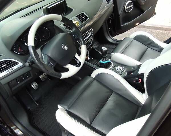 Коричневий Рено Меган, об'ємом двигуна 1.46 л та пробігом 280 тис. км за 8700 $, фото 9 на Automoto.ua