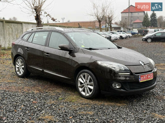 Коричневый Рено Меган, объемом двигателя 1.5 л и пробегом 233 тыс. км за 7800 $, фото 10 на Automoto.ua