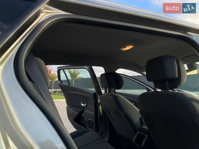 Рено Меган 2012 в Луцке на Automoto.ua Коричневый Рено Меган, объемом двигателя 1.46 л и пробегом 260 тыс. км за 7200 $, фото 23 на Automoto.ua