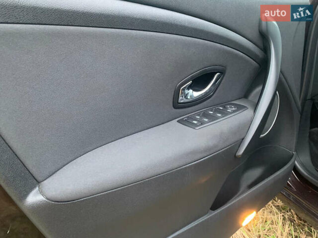 Коричневий Рено Меган, об'ємом двигуна 1.5 л та пробігом 239 тис. км за 8250 $, фото 14 на Automoto.ua