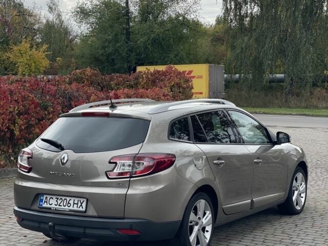 Коричневый Рено Меган, объемом двигателя 1.5 л и пробегом 311 тыс. км за 8200 $, фото 3 на Automoto.ua