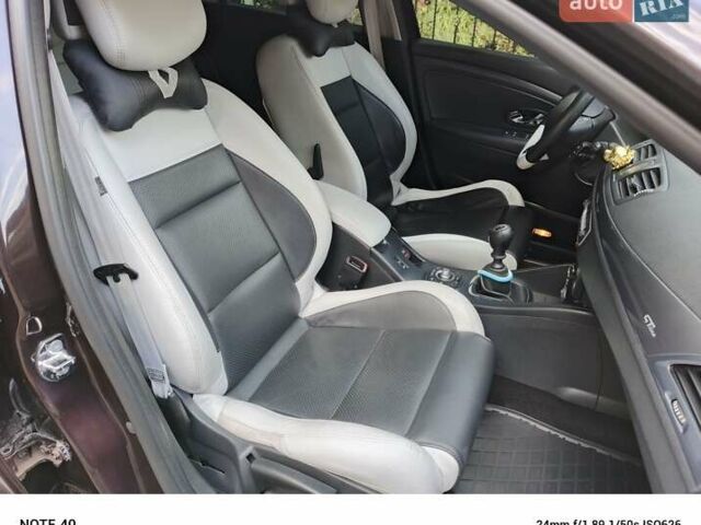 Коричневый Рено Меган, объемом двигателя 1.46 л и пробегом 295 тыс. км за 8800 $, фото 3 на Automoto.ua