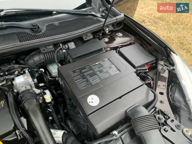 Коричневий Рено Меган, об'ємом двигуна 1.5 л та пробігом 239 тис. км за 8250 $, фото 24 на Automoto.ua