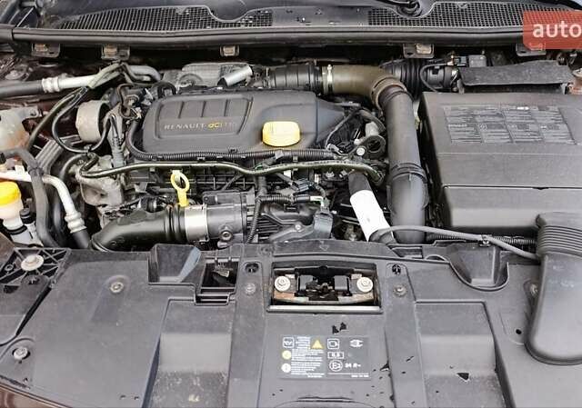 Коричневый Рено Меган, объемом двигателя 1.6 л и пробегом 229 тыс. км за 8700 $, фото 83 на Automoto.ua