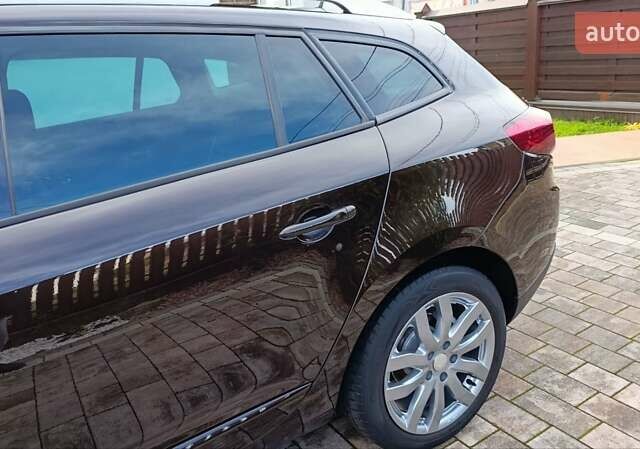 Коричневый Рено Меган, объемом двигателя 1.6 л и пробегом 229 тыс. км за 8700 $, фото 19 на Automoto.ua