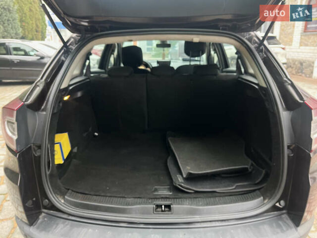 Коричневий Рено Меган, об'ємом двигуна 1.46 л та пробігом 380 тис. км за 6700 $, фото 22 на Automoto.ua