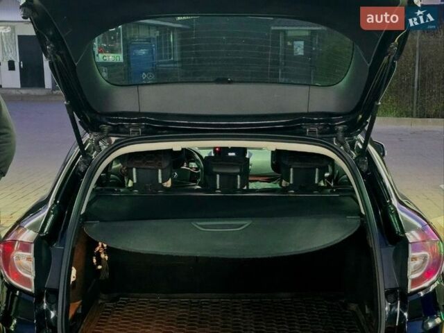 Коричневий Рено Меган, об'ємом двигуна 1.46 л та пробігом 260 тис. км за 7950 $, фото 13 на Automoto.ua