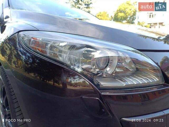 Коричневый Рено Меган, объемом двигателя 2 л и пробегом 288 тыс. км за 8999 $, фото 23 на Automoto.ua