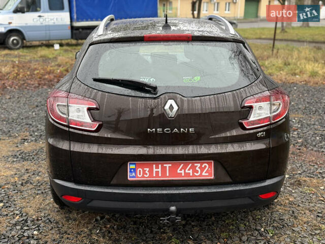 Коричневый Рено Меган, объемом двигателя 1.5 л и пробегом 233 тыс. км за 7800 $, фото 13 на Automoto.ua