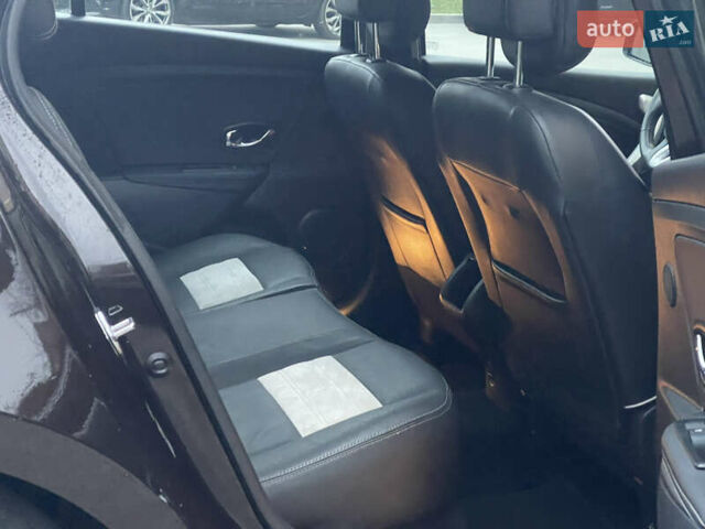 Коричневый Рено Меган, объемом двигателя 1.5 л и пробегом 197 тыс. км за 9200 $, фото 45 на Automoto.ua