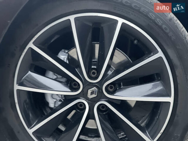 Коричневый Рено Меган, объемом двигателя 1.5 л и пробегом 197 тыс. км за 9200 $, фото 18 на Automoto.ua