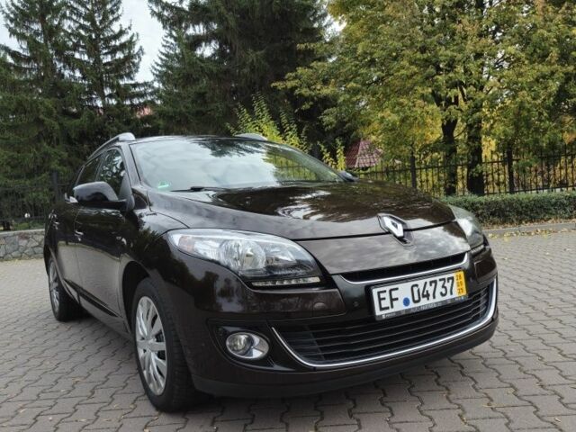 Коричневый Рено Меган, объемом двигателя 0 л и пробегом 215 тыс. км за 8450 $, фото 6 на Automoto.ua
