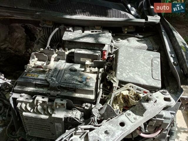 Рено Меган 2013 в Николаеве на Automoto.ua Коричневый Рено Меган, объемом двигателя 1.46 л и пробегом 304 тыс. км за 4500 $, фото 3 на Automoto.ua