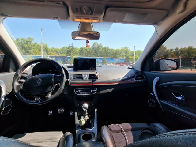 Коричневый Рено Меган, объемом двигателя 1.5 л и пробегом 350 тыс. км за 6000 $, фото 2 на Automoto.ua