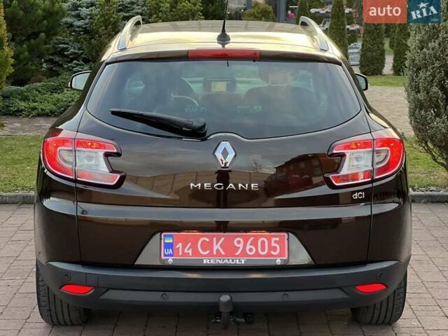 Коричневый Рено Меган, объемом двигателя 1.46 л и пробегом 223 тыс. км за 8999 $, фото 38 на Automoto.ua