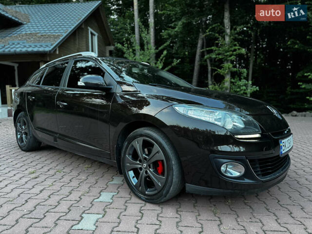 Коричневый Рено Меган, объемом двигателя 1.5 л и пробегом 260 тыс. км за 6999 $, фото 4 на Automoto.ua