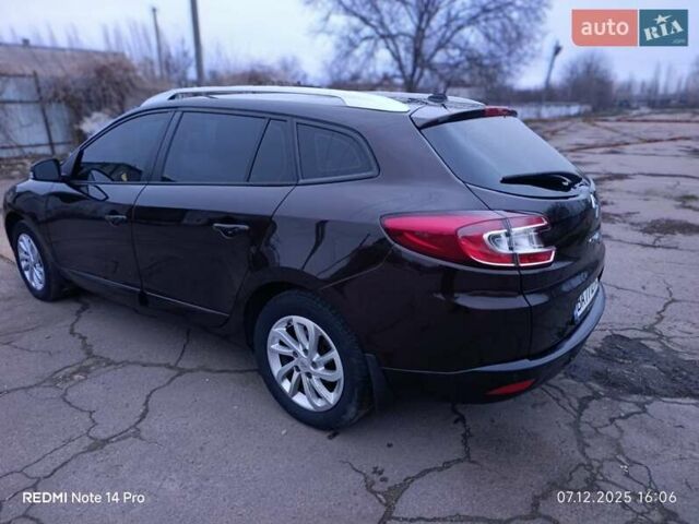 Коричневий Рено Меган, об'ємом двигуна 1.5 л та пробігом 229 тис. км за 9250 $, фото 5 на Automoto.ua