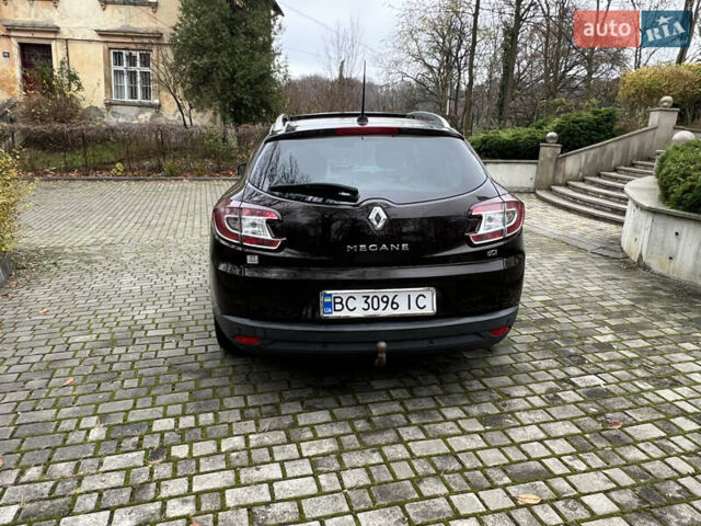 Коричневый Рено Меган, объемом двигателя 1.5 л и пробегом 300 тыс. км за 7100 $, фото 8 на Automoto.ua