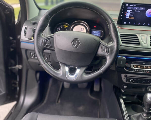 Коричневий Рено Меган, об'ємом двигуна 1.5 л та пробігом 267 тис. км за 8300 $, фото 30 на Automoto.ua